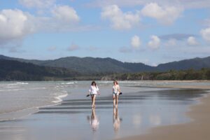 One f*cnking year in Straya, mate !