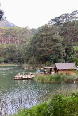 Tuyen Lam Lake