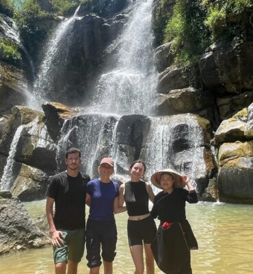 day 1 Hoang su phi trek