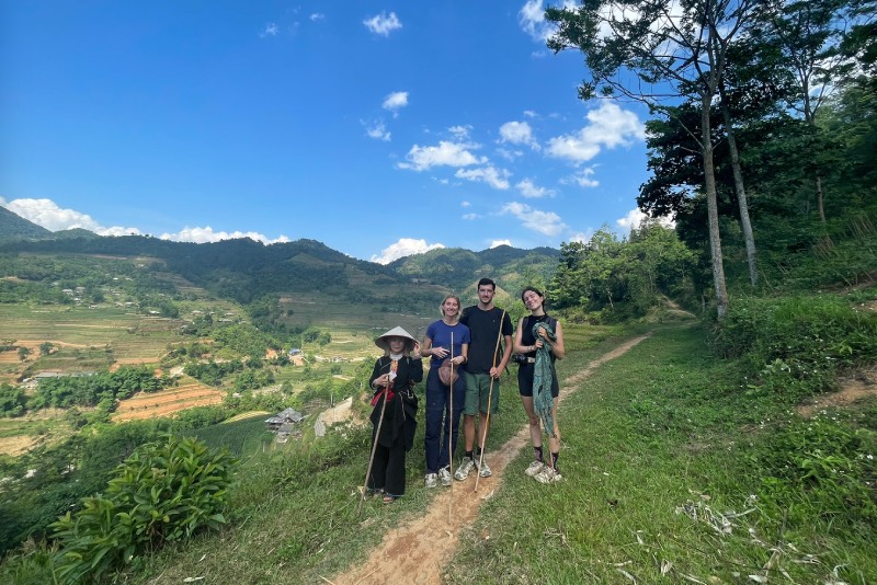 day 1 Hoang su phi trek