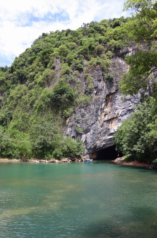 Phong Nha cave