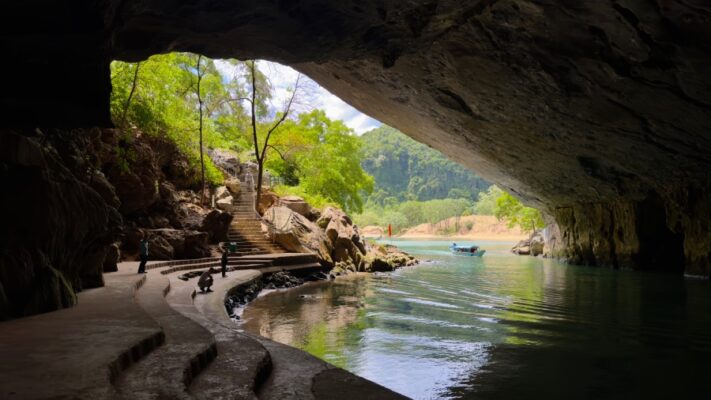 Phong Nha cave