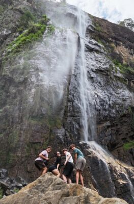 Diyaluma falls