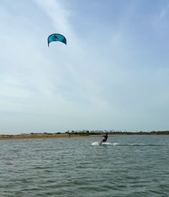 kitesurf